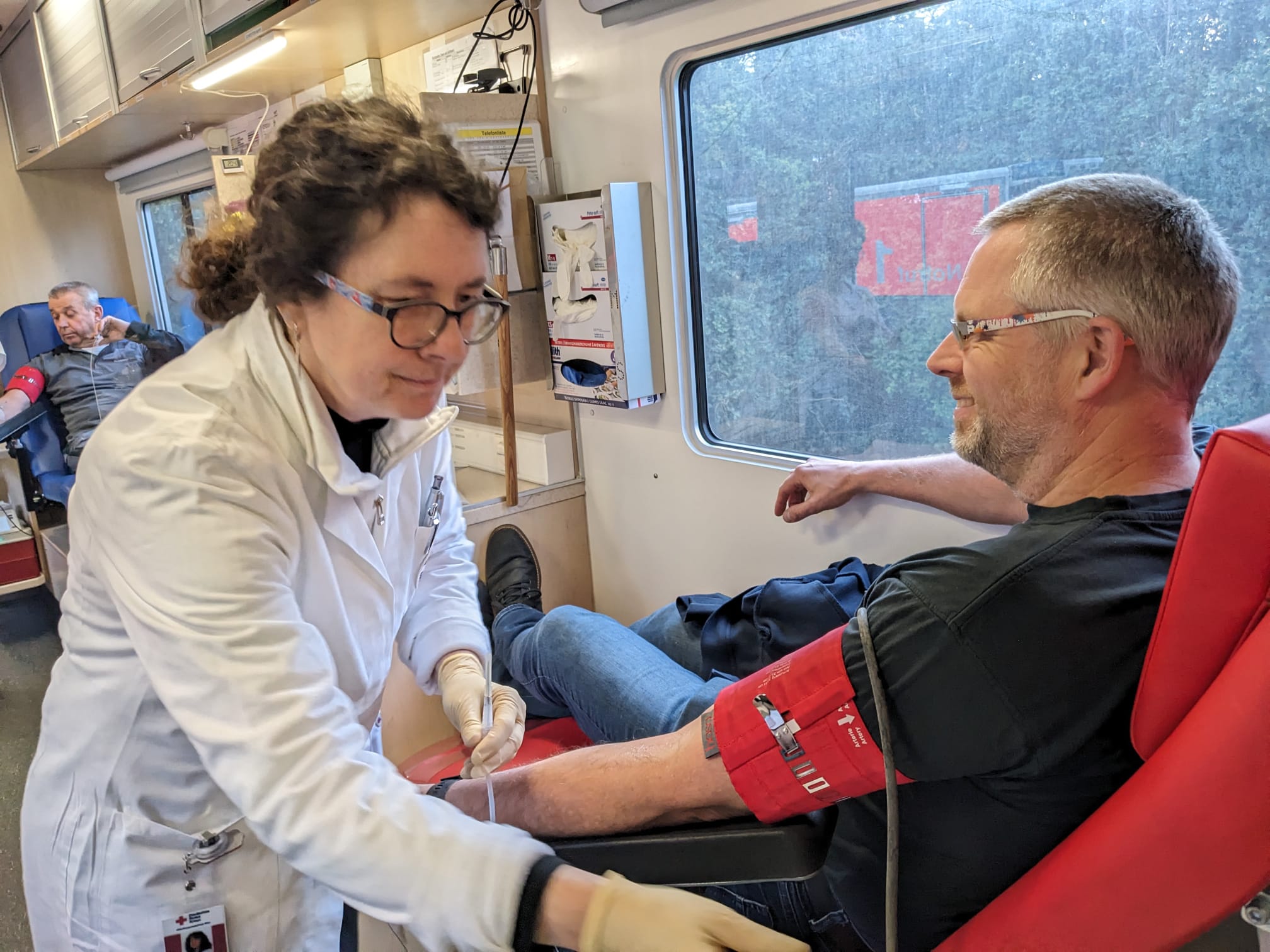 Blutspende im Blutspendemobil